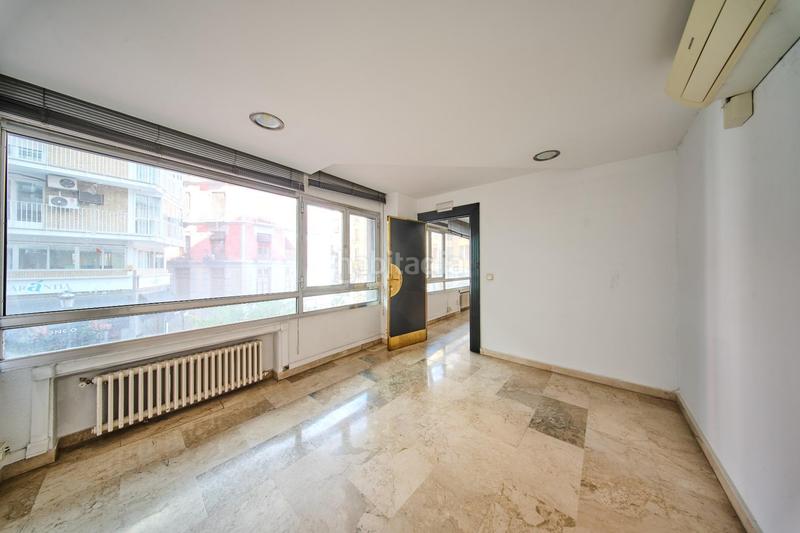 Foto 1f7b533a-eafe-4a20-b9f2-43354c36b9b9. Flat with heating in San Matías - Realejo Granada