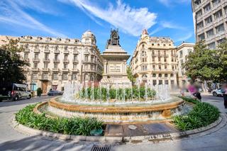 Appartement à San Matías - Realejo. Un piso listo para renacer en plaza isabel la católica