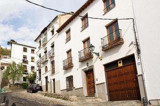 Miete Etagenwohnung in Calle calle de la cruz de arqueros, 8 8. Piso tres dormitorios alquiler larga temporada