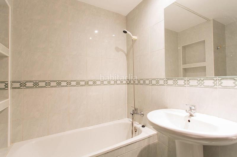 Foto 2aa46b20-4e47-40d2-9838-8d85a667b1cb. Rent flat in calle calle de la cruz de arqueros in Granada