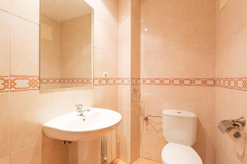 Foto de7010a2-b333-4c4c-90ca-4ff8521a0873. Rent flat in calle calle de la cruz de arqueros in Granada