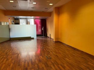 Locale commerciale in Calle Calle de los Frailes, 30 30