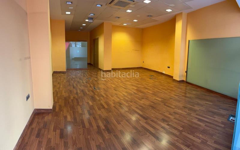 Foto 0fcc0722-2c17-4415-a6bf-01fc4aab4ad4. Location local commercial dans calle calle de los frailes dans Granada