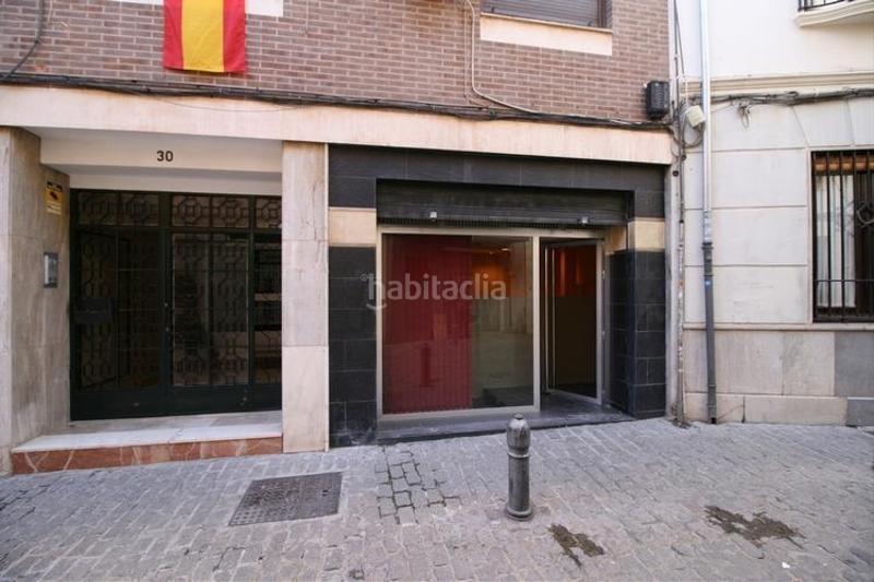 Foto 7f7de628-32c0-4268-8593-df21a7cf1d1a. Location local commercial dans calle calle de los frailes dans Granada