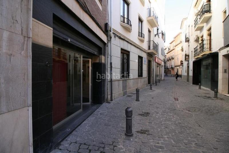 Foto fcd785af-3f9c-443d-a8d7-da0821499c5e. Location local commercial dans calle calle de los frailes dans Granada