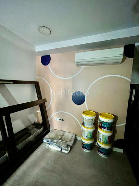 Foto 8d6153d0-365d-4dc8-bef7-bd75a1c19673. Rent business premise in Centro - Sagrario Granada