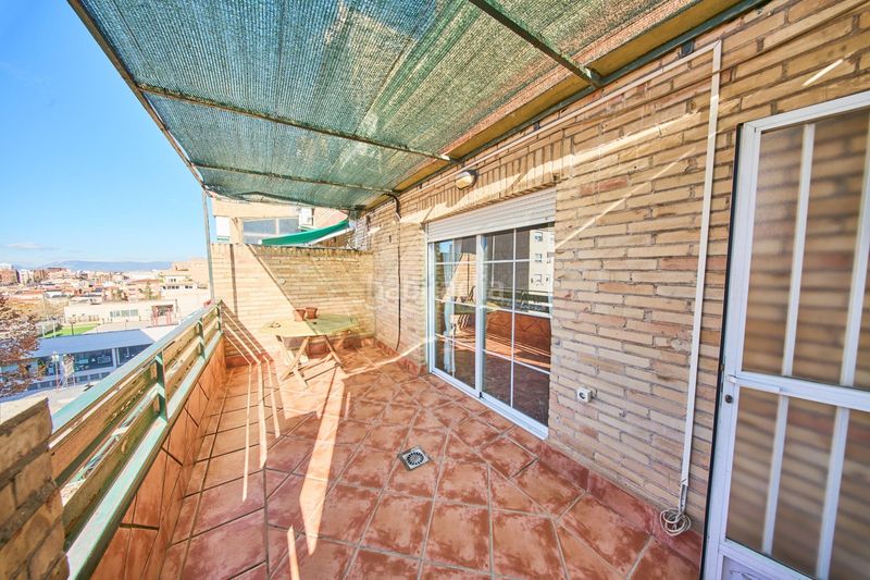 Foto 966fb16f-199e-4a57-bd09-ba2ab78d9f4f. Àtic amb calefacció aparcament a La Cruz Granada