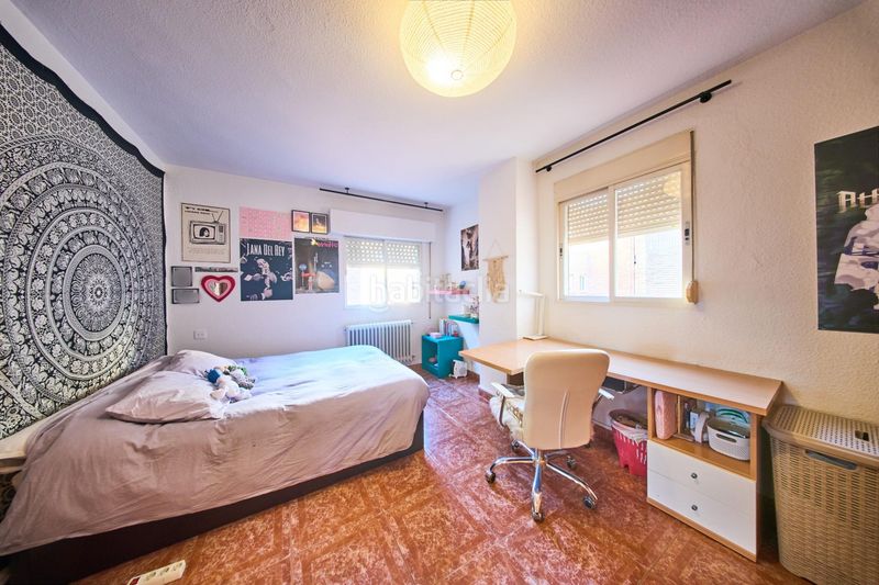 Foto b9520fbf-d189-4d34-93ef-0ca04b293975. Àtic amb calefacció aparcament a La Cruz Granada