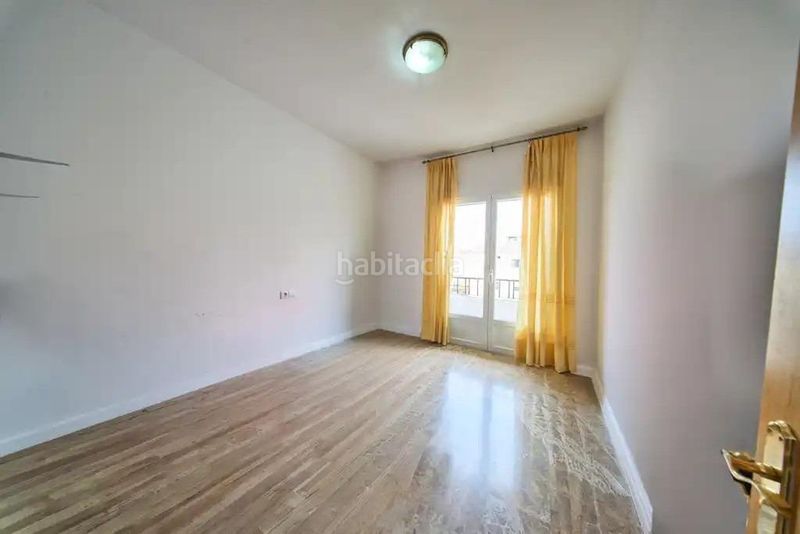 Foto 2bce7453-c695-4b56-a5d8-2c3be51f2bca. Flat with heating in Baza