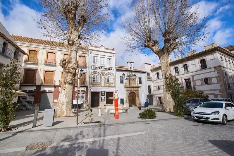 Foto d2446325-d5db-41ed-8df4-0af6cbd88910. Flat with heating in Baza