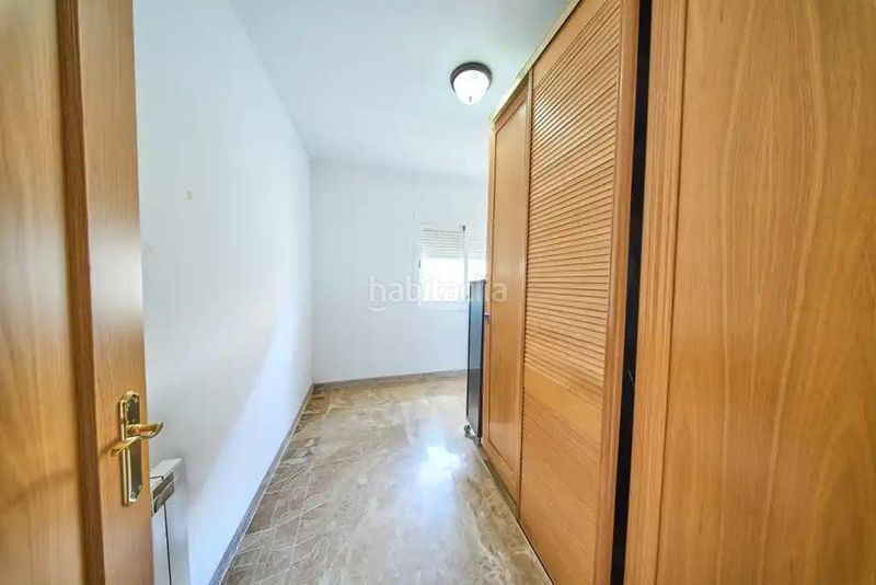 Foto eec0622d-bc9c-4f8b-b42b-b959ba7e2675. Flat with heating in Baza