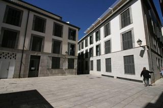 Location Appartement à Calle calle postigo de zárate 5. Piso de dos dormitorios en el centro