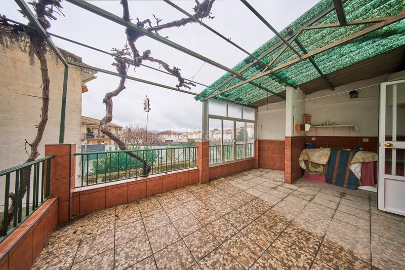 Foto e8072a85-72ee-42a5-a0d6-6e0a2106ca71. Casa a calle real ag tozar 24 a Moclín