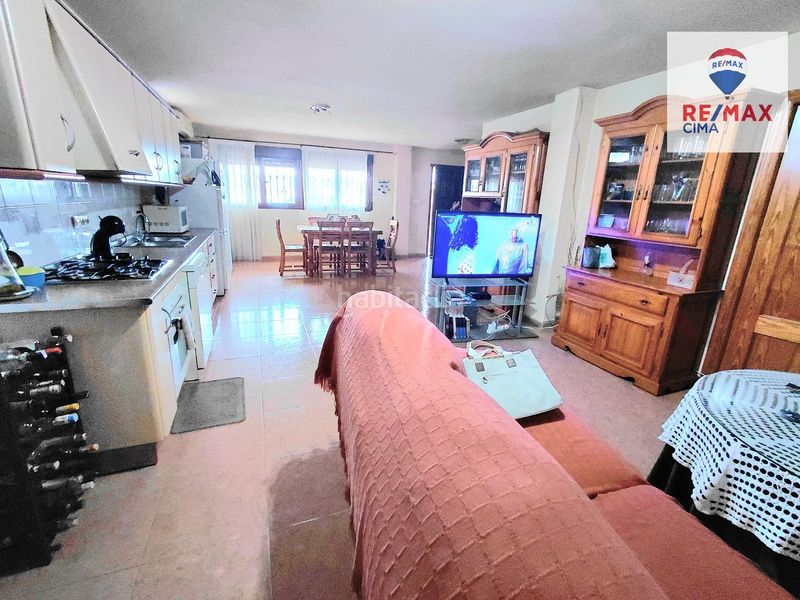 Foto 2696d9f2-a763-4891-9b67-6821973f4649. Chalet exclusiva finca con tres viviendas independientes en huerta real granada en Benamaurel