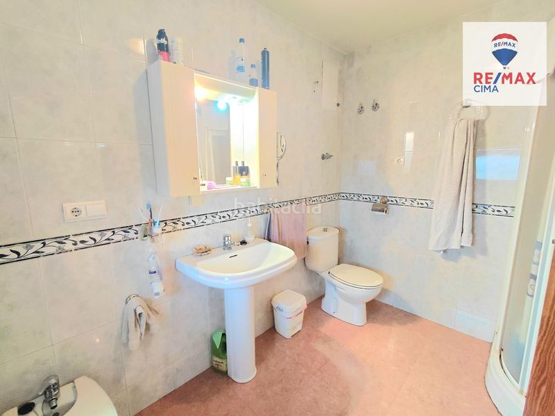 Foto 339ebe0e-2cc1-417f-b127-9ac852ddc8f0. Chalet exclusiva finca con tres viviendas independientes en huerta real granada en Benamaurel