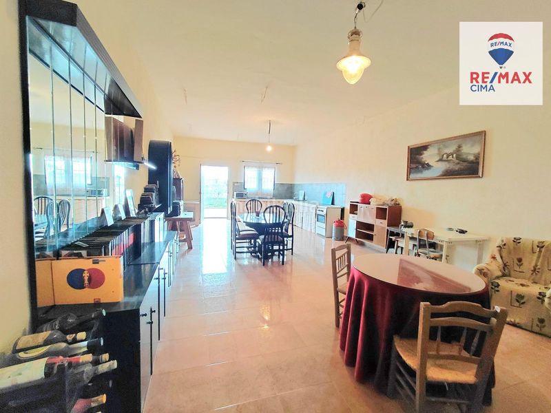 Foto ddbc640c-5926-4efb-b77d-d83d76ca268b. Chalet exclusiva finca con tres viviendas independientes en huerta real granada en Benamaurel