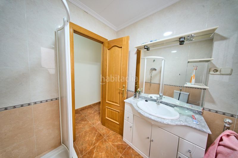 Foto a766055f-1ede-4885-93c2-755377f4b43a. Casa amb calefacció aparcament a Castillo de Locubín