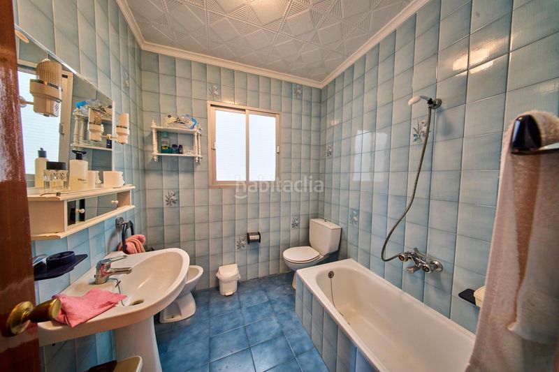 Foto ba755250-4892-4789-90f2-37fb1810674e. Casa amb calefacció aparcament a Castillo de Locubín