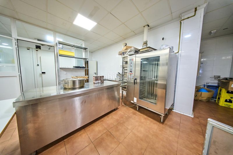 Foto a4ea3a24-e9b8-4db3-b60a-1b7501ae2bc5. Local comercial a Castillo de Locubín