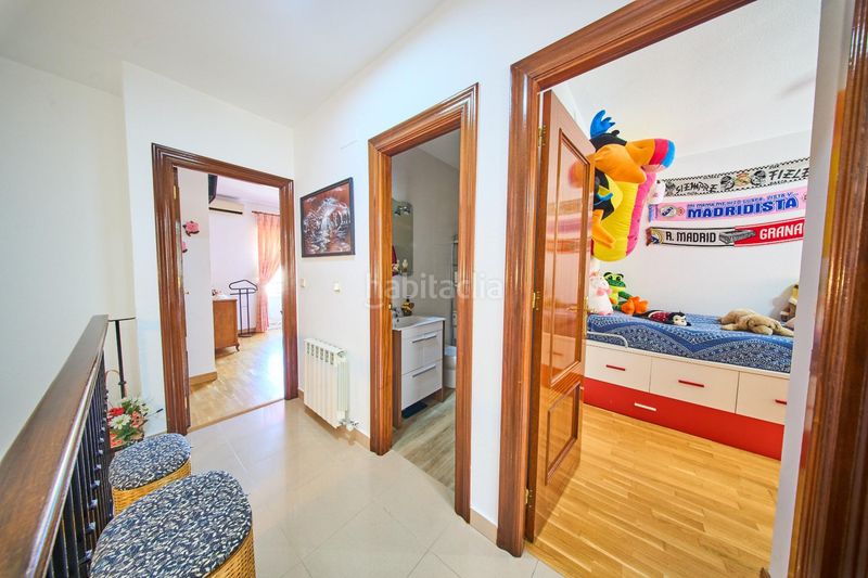 Foto 6d25c5c3-fabc-4832-8efb-3bea65fb7404. Casa adossada amb aparcament a La Zubia Ciudad Zubia (La)