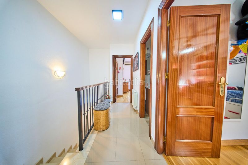 Foto 83d91654-ea05-4e6a-977e-11aafbc23b17. Casa adossada amb aparcament a La Zubia Ciudad Zubia (La)