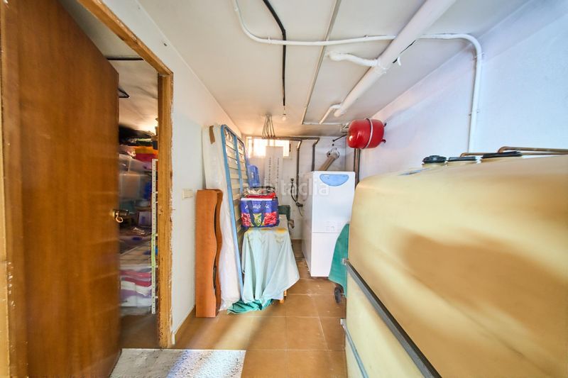 Foto 8e24cdd0-fed8-490e-acd9-2002b5015dcb. Casa adossada amb aparcament a La Zubia Ciudad Zubia (La)