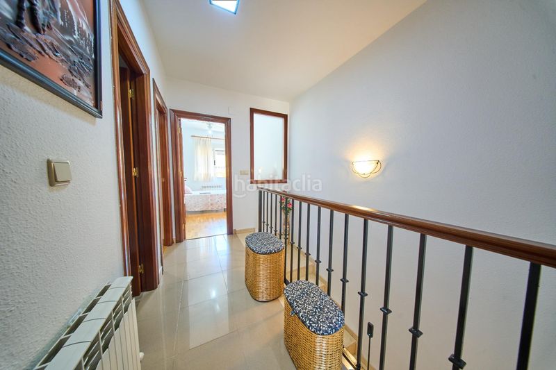 Foto 93bbed79-b038-4d17-ad2b-f7129e56c457. Casa adossada amb aparcament a La Zubia Ciudad Zubia (La)