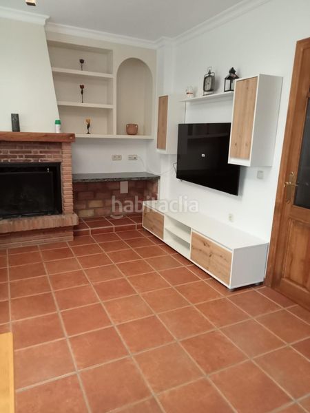 Foto c0b38437-7210-4e9d-9850-1a9471a7f11b. Pis a calle castillo 5 a Velefique