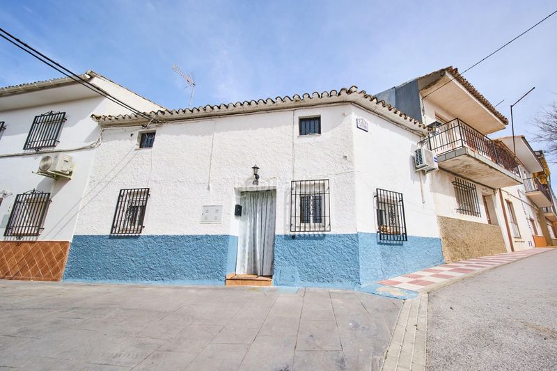 Foto 06ecc2c7-7dd2-45bc-8b90-6a63fb4f0c74. Casa a schiera in calle calvario 28 in Montillana
