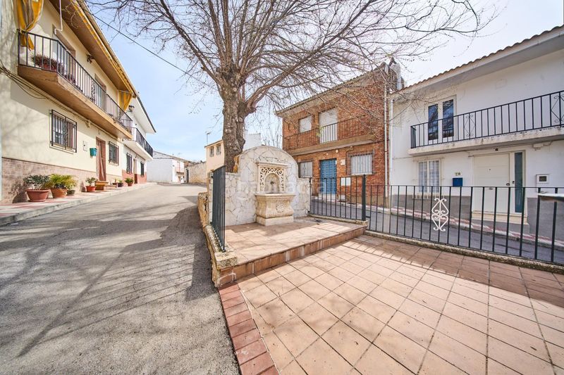 Foto ed147e7a-fa22-4d1a-8aaa-872ff3d581c4. Casa a schiera in calle calvario 28 in Montillana