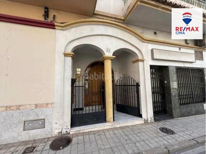 Foto ab652ff1-eb5d-4b9b-b0c2-19d6f6c8dd5e. Pis a Motril ciudad Motril