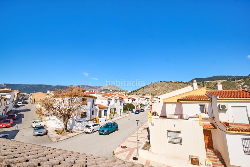 Foto 3dfb0378-90de-4532-9f62-cd9b85d403a8. Xalet amb aparcament a Íllora