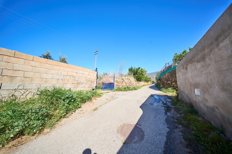 Foto 0c4bad4e-4e4e-4ff3-8e7c-39633e6ca308. Masia a Cáñar