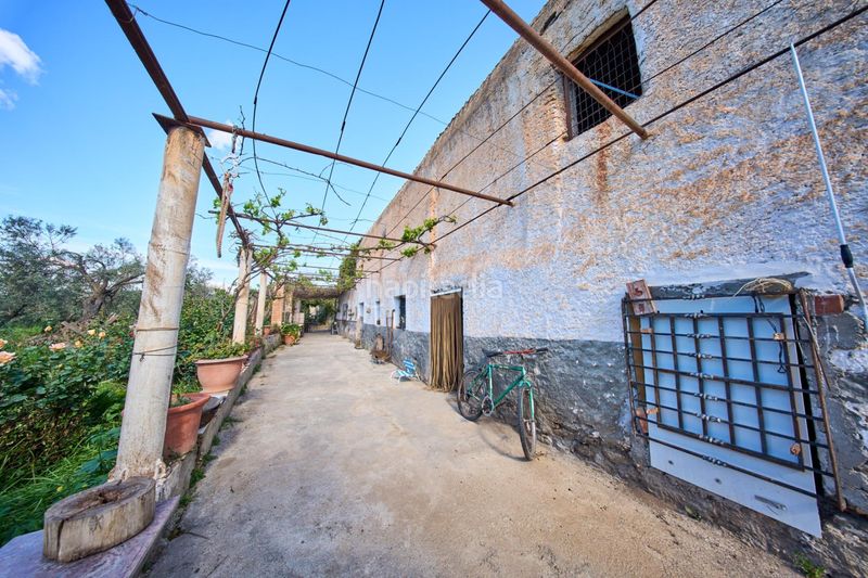 Foto 40916443-14a1-4a45-b664-8073a5127547. Masia a Cáñar