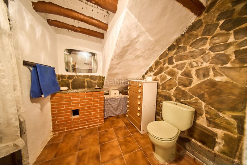 Foto 5054876b-b1e6-453e-ae9b-977c3012a0e2. Masia a Cáñar