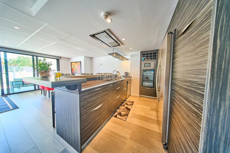 Foto 046ecf48-ee48-447e-b9dd-a4cb20ef9ad9. Xalet amb aparcament piscina a Playa de Granada Motril