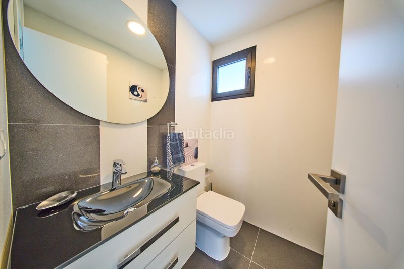 Foto 35986d6c-b82c-4b32-aed1-7d1de9529c6a. Xalet amb aparcament piscina a Playa de Granada Motril