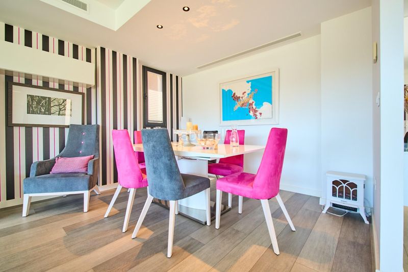 Foto 43d9752b-59a9-458b-8bcc-a56e8842da45. Xalet amb aparcament piscina a Playa de Granada Motril