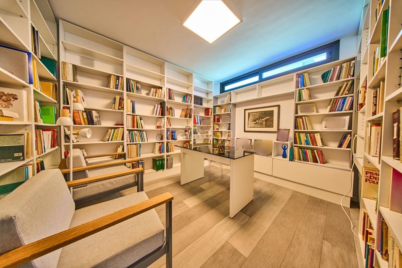 Foto 6effff9a-b4b2-48ad-bca7-708e8e2e2b61. Xalet amb aparcament piscina a Playa de Granada Motril