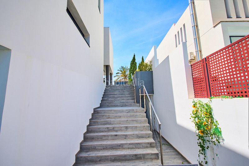 Foto a431dc6e-df7f-418f-a70f-4a1fa91ba8a1. Xalet amb aparcament piscina a Playa de Granada Motril