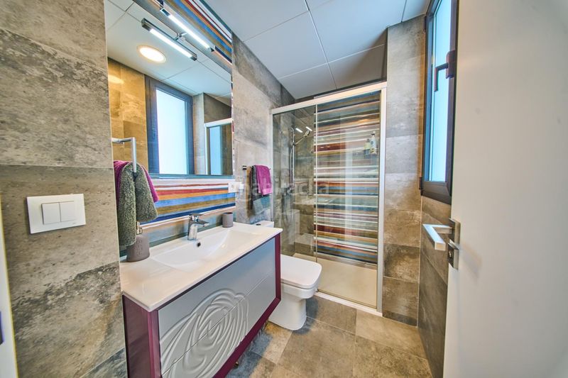 Foto d6fb6ed9-9d66-4e66-aa1e-de68b2a15cf3. Xalet amb aparcament piscina a Playa de Granada Motril