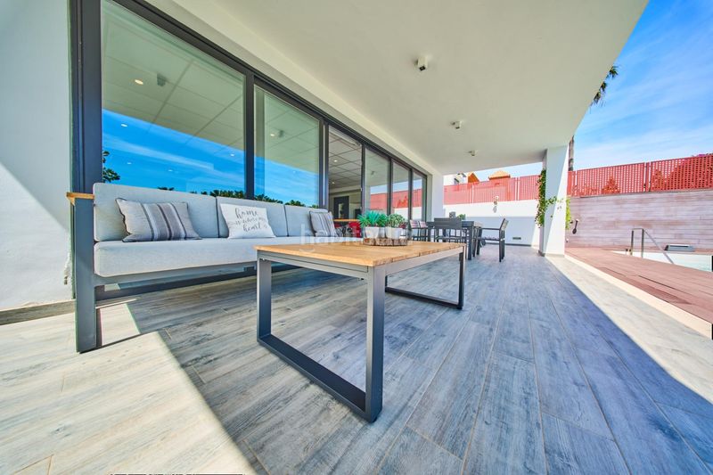 Foto eaf3a486-2c9f-4c8b-af6e-802b248f8486. Xalet amb aparcament piscina a Playa de Granada Motril