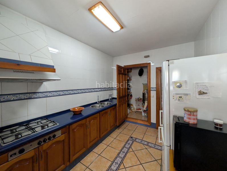 Foto 7048b76c-f13a-4acd-9534-d5c04bc2dfec. Masia amb aparcament piscina a Órgiva