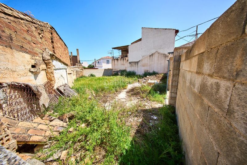 Foto a01194c3-6f11-4b43-8aaf-59c0bed9392f. Terreny residencial a ermita 19 a Gójar