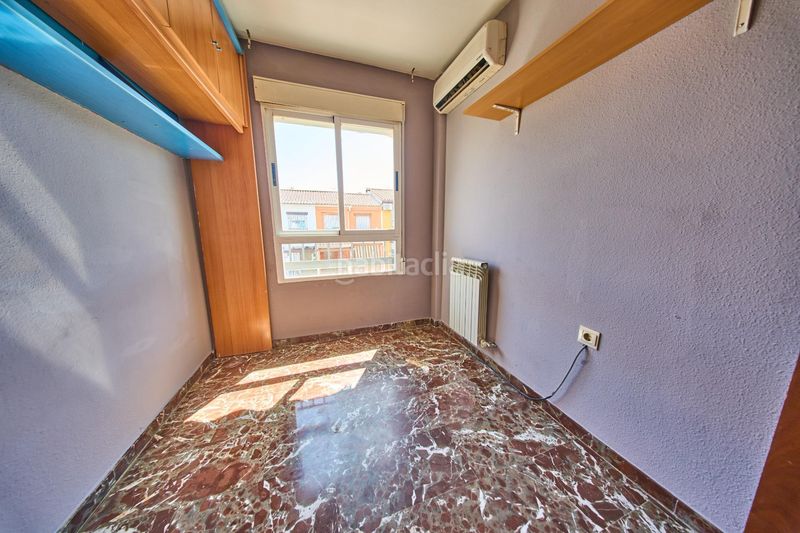 Foto 95eabcc9-d61a-434b-b58e-d0dfac0af651. Casa a schiera con parcheggio in San Cayetano Churriana de la Vega