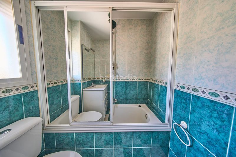 Foto b2de8338-5026-4379-b1a9-b7e6e652ae6f. Casa a schiera con parcheggio in San Cayetano Churriana de la Vega