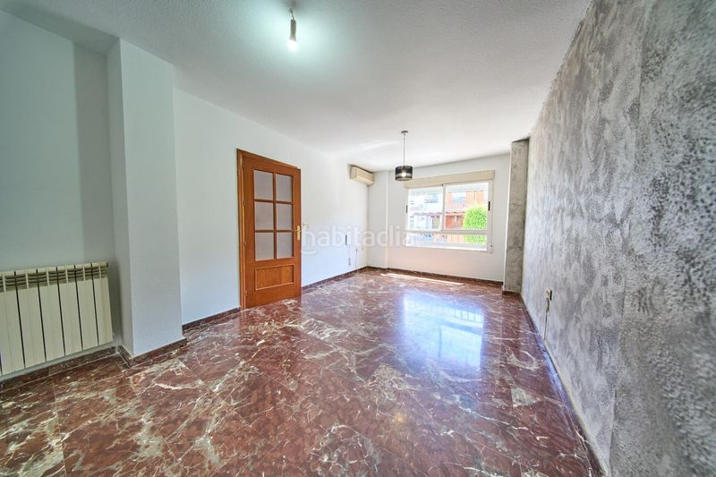 Foto bbc91620-7e75-4386-82e9-4674e1d66c05. Casa a schiera con parcheggio in San Cayetano Churriana de la Vega