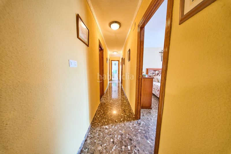 Foto b53507c9-a20c-4b6d-ba89-6afa44765248. Casa aparellada amb aparcament a Poniente Armilla