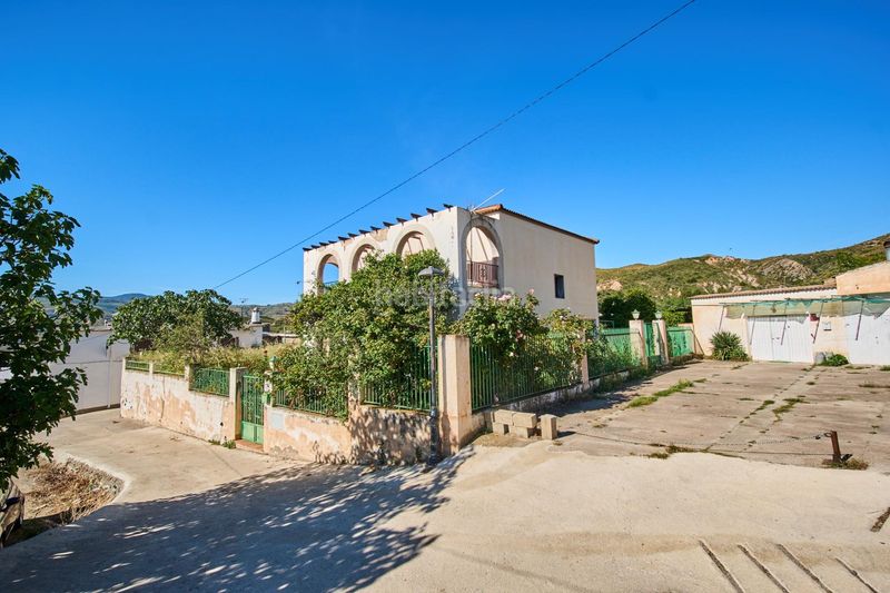 Foto f5ab1c92-9d3a-42f8-8ff1-cf93cf239849. Chalet  tipo duplex en yatór, cadiar en Cádiar