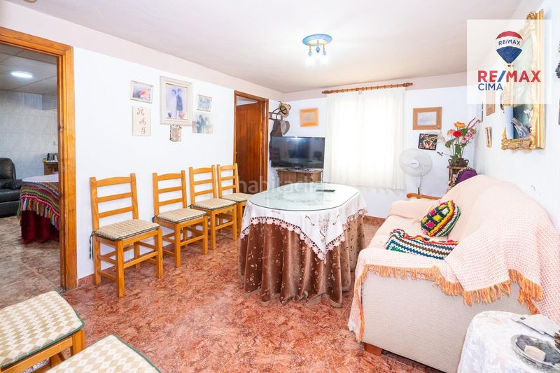 Foto 717cd0d4-b27c-4e03-8734-9c19c963ab87. Casa amb aparcament a Zújar